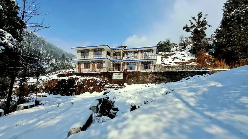 Vikas Hotel And Restaurant - Image 1