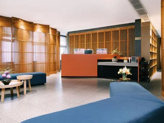 Yue Hotel - Image 1