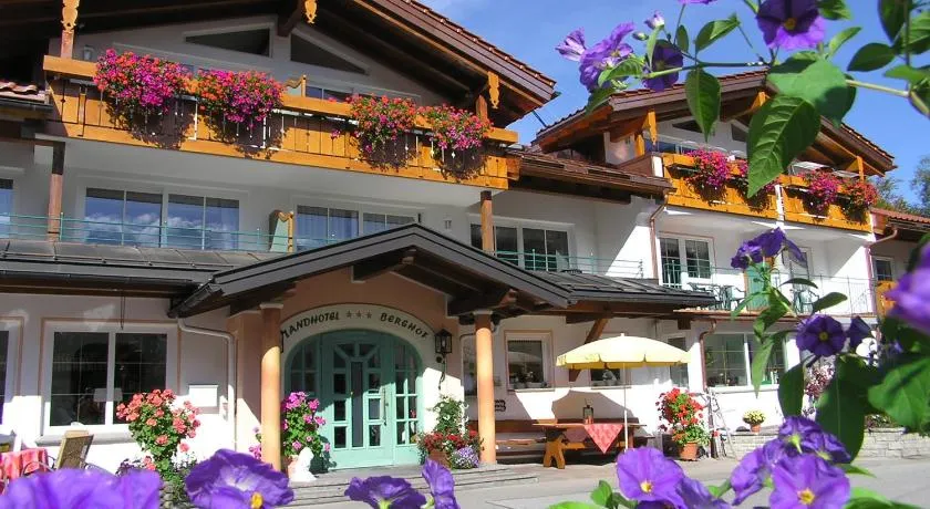 Landhotel Berghof - Image 1