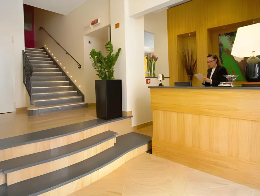 Hotel Messenion - Image 1