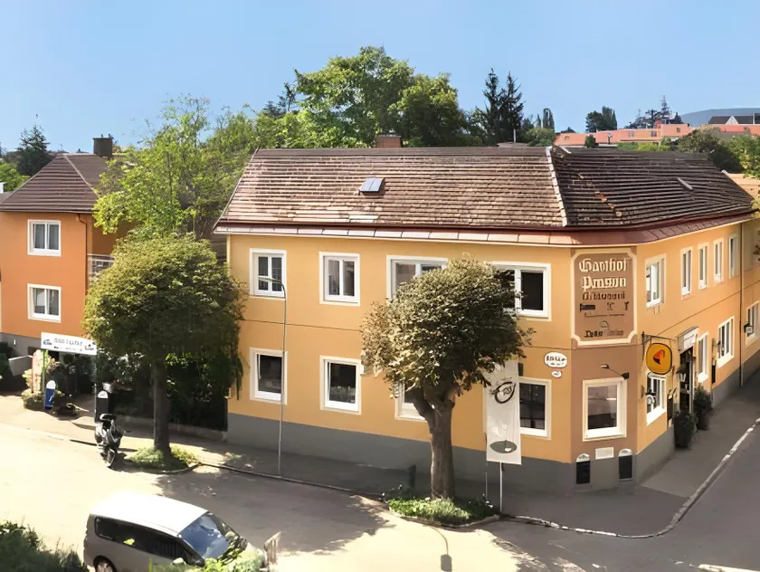 Gasthof & Hotel Martinek - Image 1