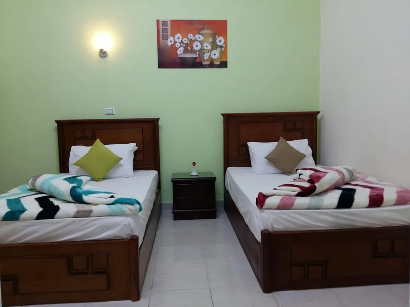 Golden Star Hostel - Image 1