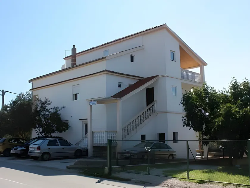 Apartments Mira - Image 1