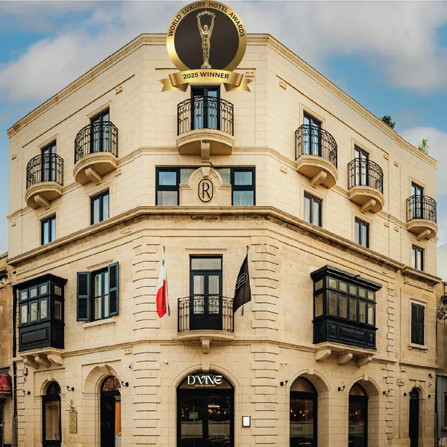 Royale Sainte Hélène Boutique Hotel - Image 1