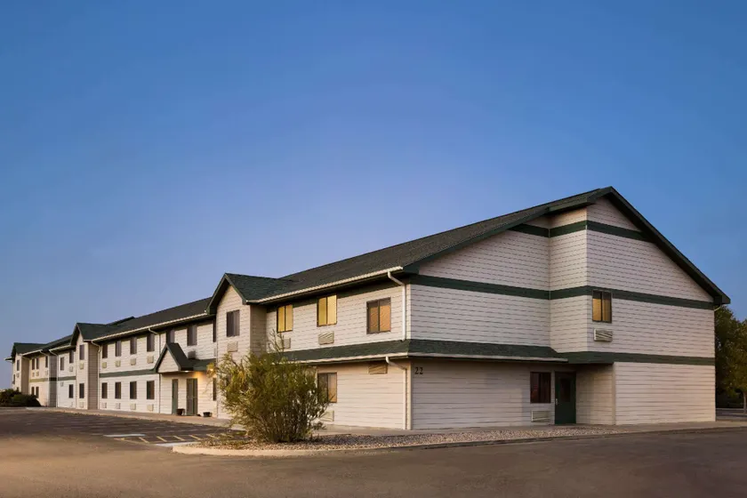 Travelodge by Wyndham Pecos - Image 1