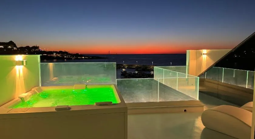 Attico sul Mare - Suite & Spa - Image 1