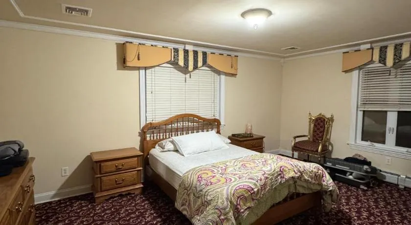 The Regal Haven - Image 1