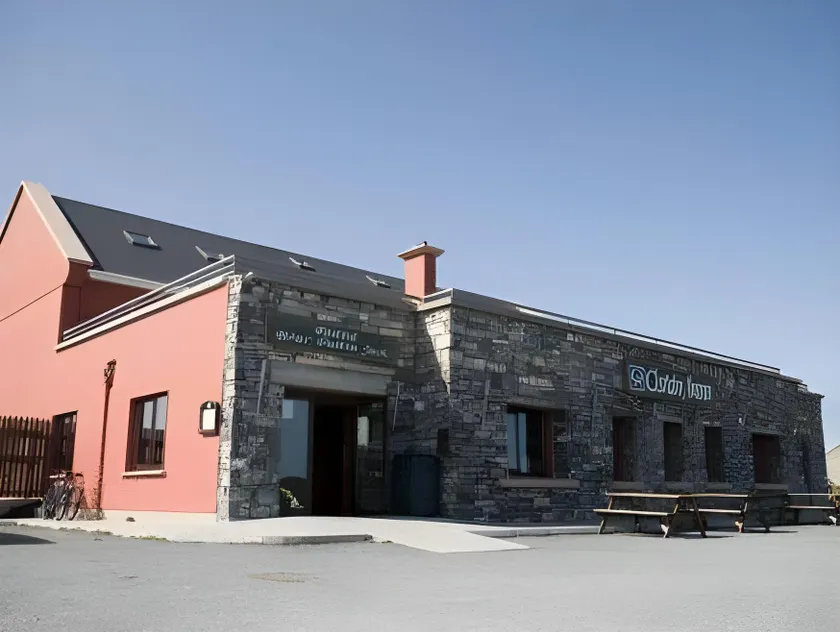 Aran Islands Hotel - Image 1