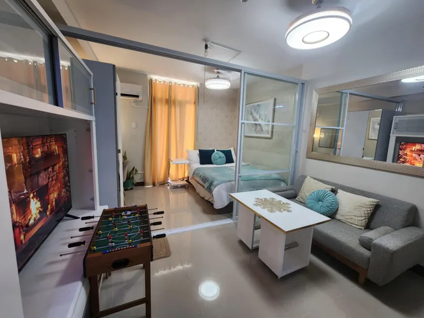 Z Luxe Studio - Image 1