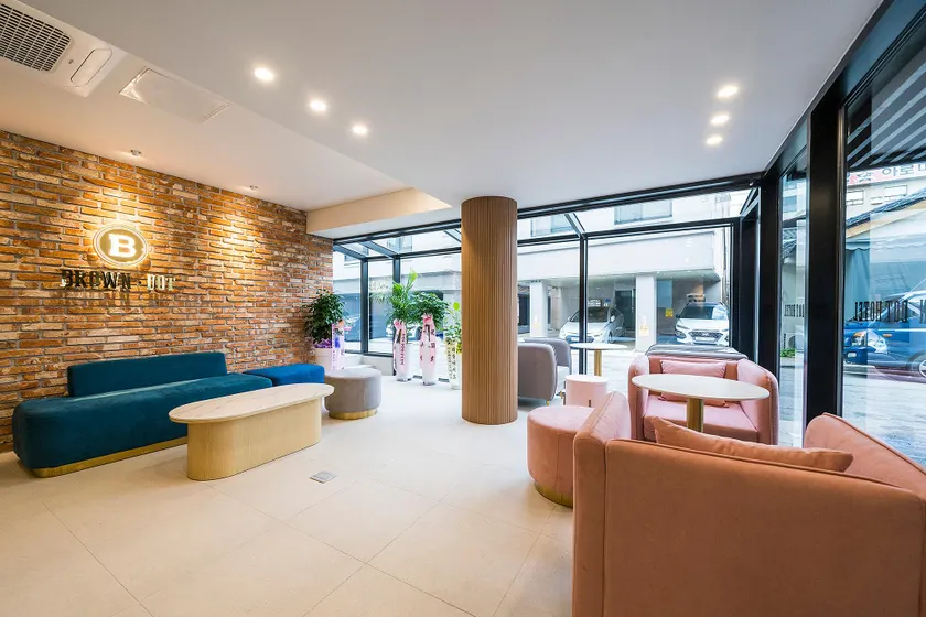 Browndot Hotel Namchuncheon - Image 1