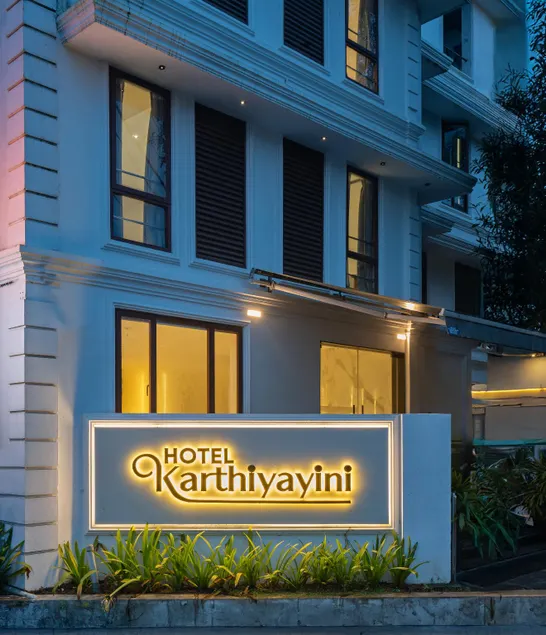 HOTEL KARTHIYAYINI - Image 1