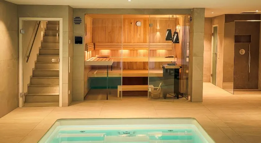 Dreamapartment La Vigna "White Suite" mit eigenem Indoorpool, Sauna & Grillhütte - Image 1