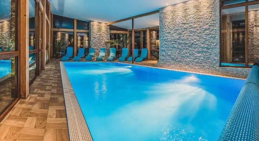 Apartmány a Štúdia Villa Flora - Image 1
