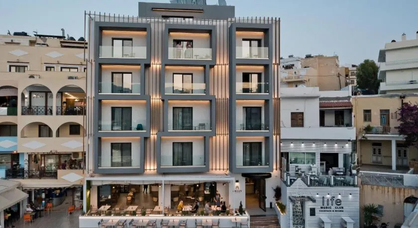 Arcus Luxury Suites Karpathos - Image 1