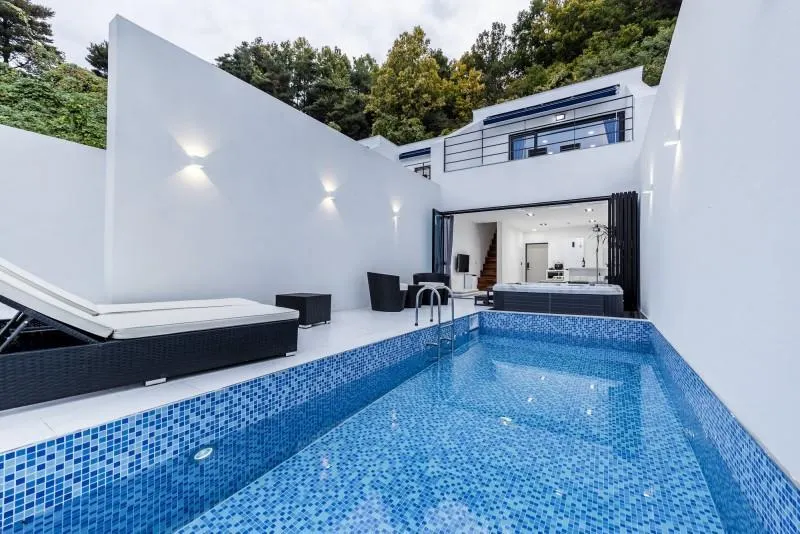 Hapcheon Rest Pool Villa - Image 1