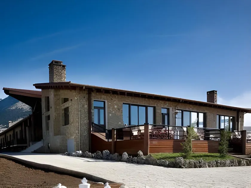 Tagli Resort & Villas - Image 1
