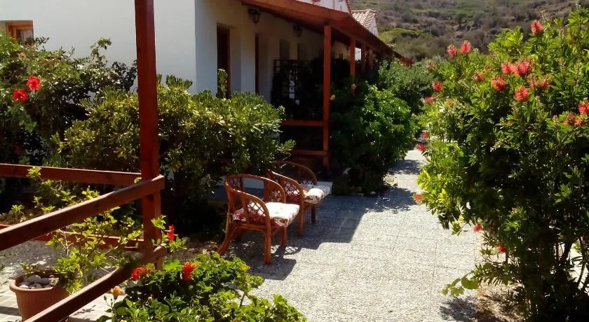 Drakano Rooms Ikaria Faros - Image 1