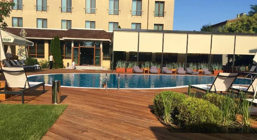 Hotel Perperikon - Image 1