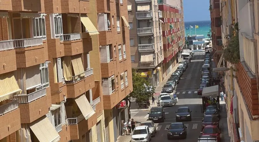 Mar y Puerto - Image 1