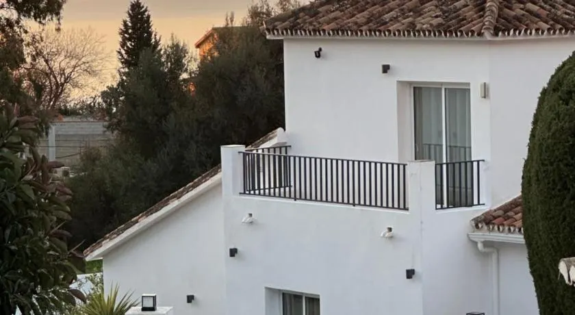 Casa Alhambra Close To Sea And Centre - Image 1