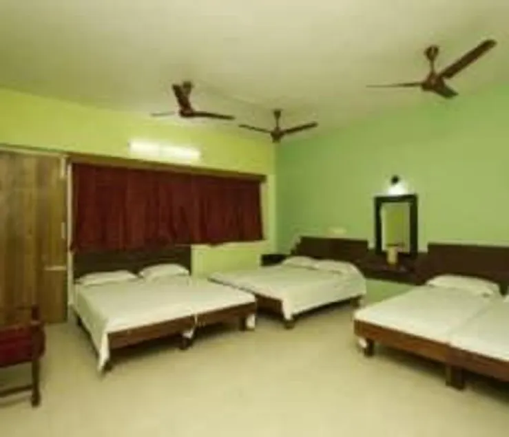 Triveni Tourist Home - Image 1