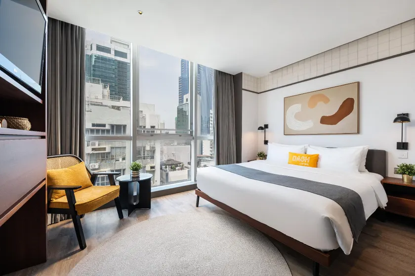 Dash Living on Queen's - Image 1