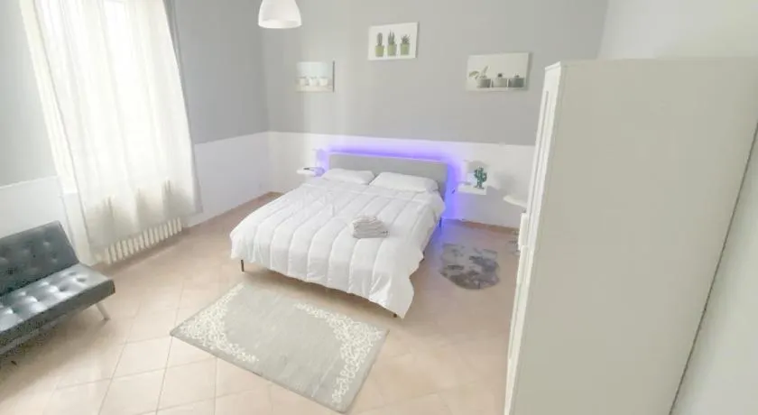 Intero Appartamento spazioso e luminoso con Suite - Image 1