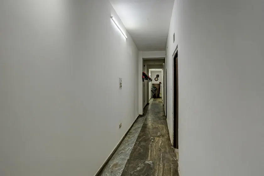 Hotel O Raaz Hotel - Image 1