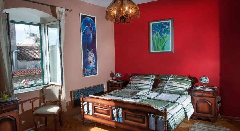 Buga And Tuga Rooms - Image 1