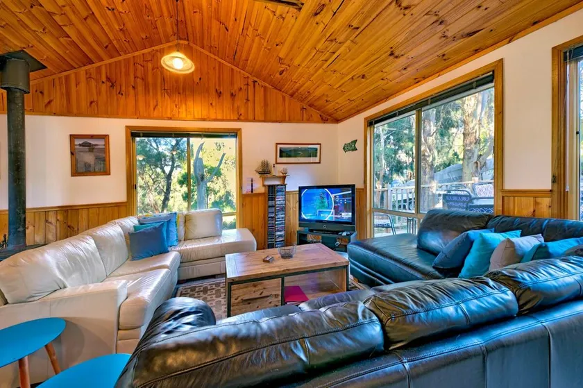 Freycinet Hideaway 2 - Image 1