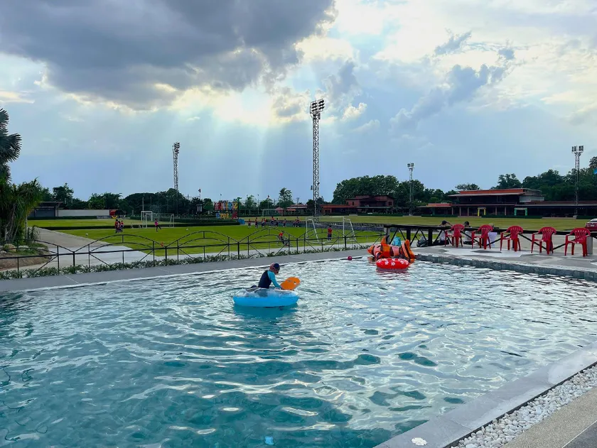 Yaowarate Sport Club and Resort ไร่เยาวเรศ - Image 1