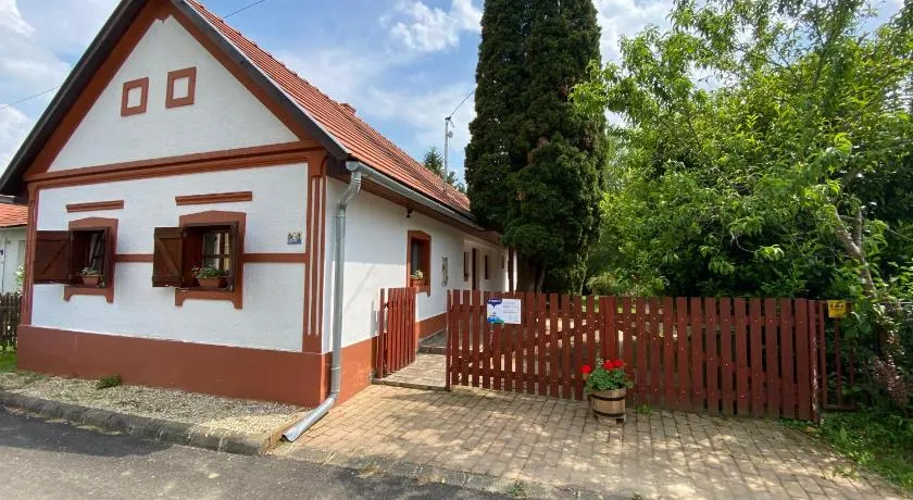 Hétmérföldes Vendégház - Image 1