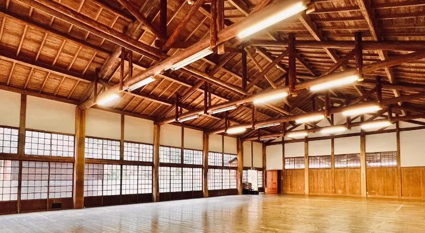 神庭武道館 - Image 1