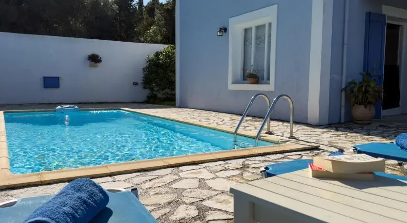 Regina Villa - Image 1