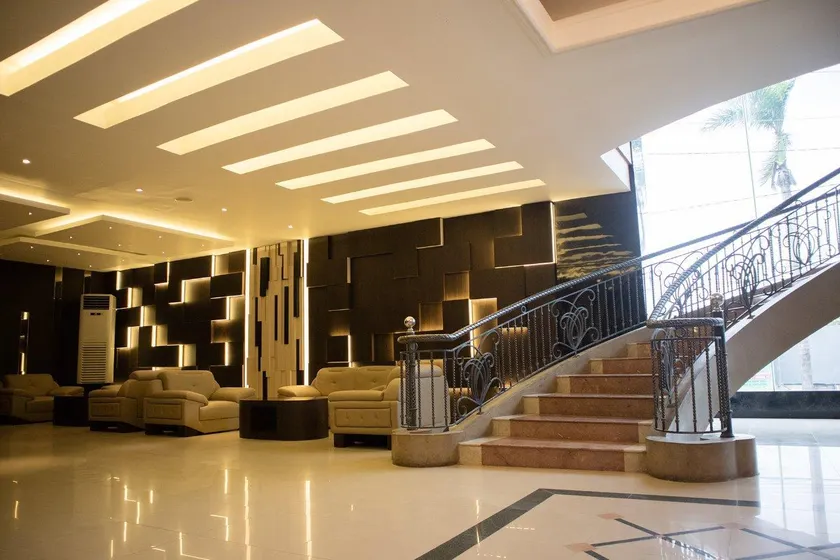 Karlita Hotel Tegal - Image 1