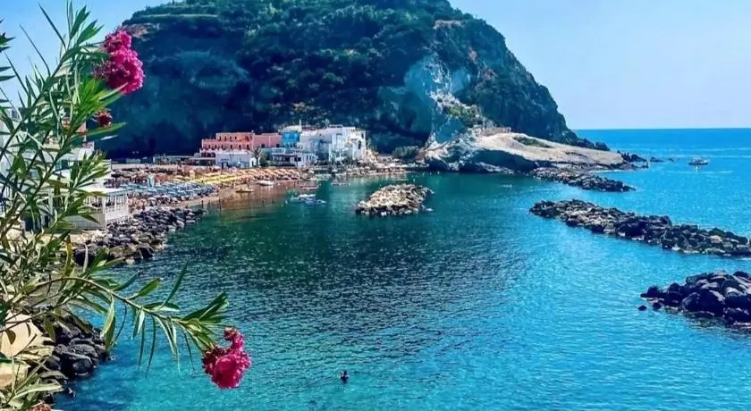 MARE NOSTRUM - Beachfront House with Sea View - 2 Bedrooms - Sant'Angelo Ischia - Image 1