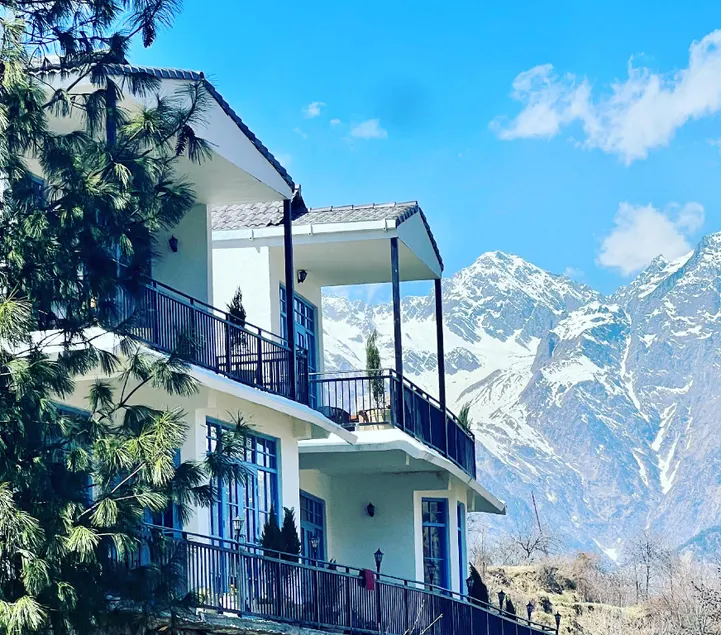 Faraway Cottages, Auli - Image 1