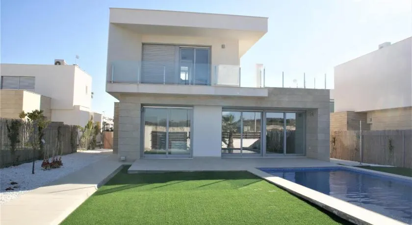 3053 Malibu - Image 1