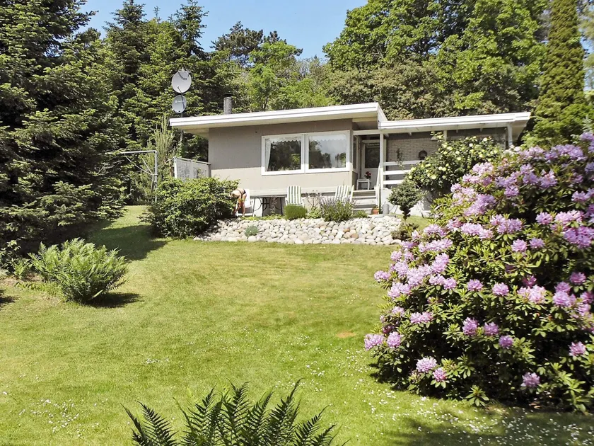 6 person holiday home in Nykøbing Sj - Image 1