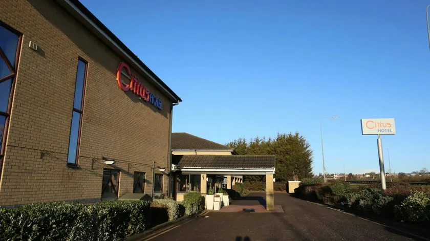 Coventry Hotel By Belvilla near City Centre - Image 1