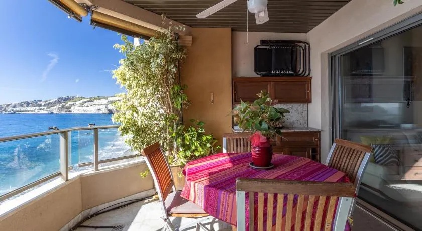 Appartement \"Carla\" avec vue sur la mer, Wi-Fi et balcon - Image 1