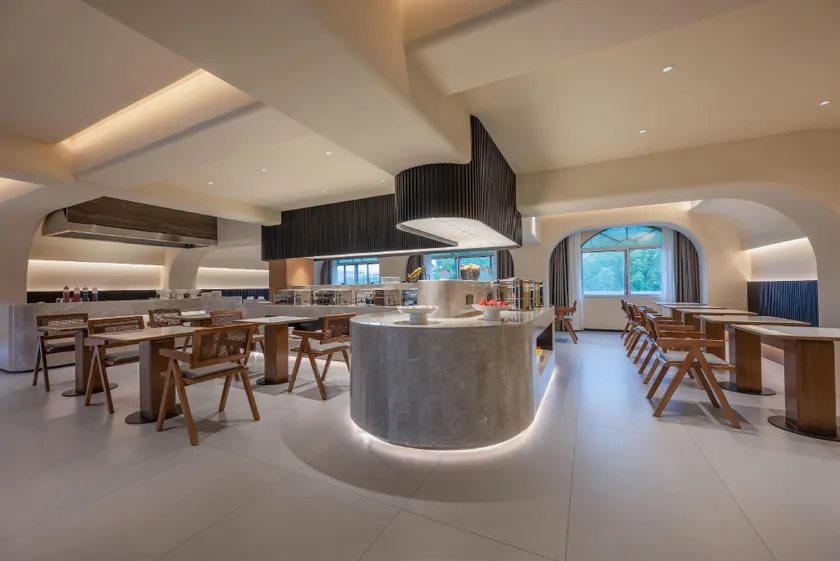 SGLL Zero Pressure Intelligence·Cinema Designer Hotel (Luqiao Branch) - Image 1