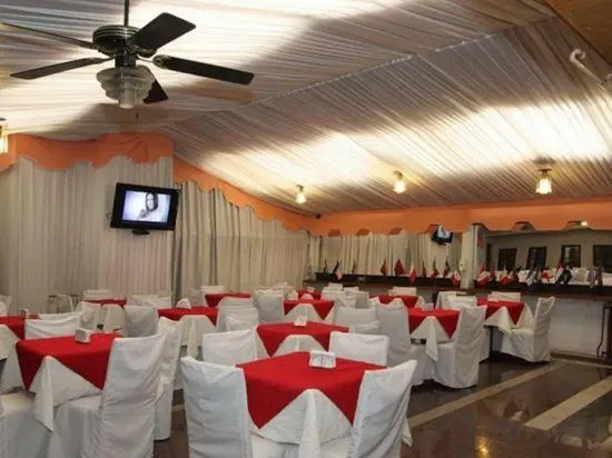 Hotel Parlamento - Image 1