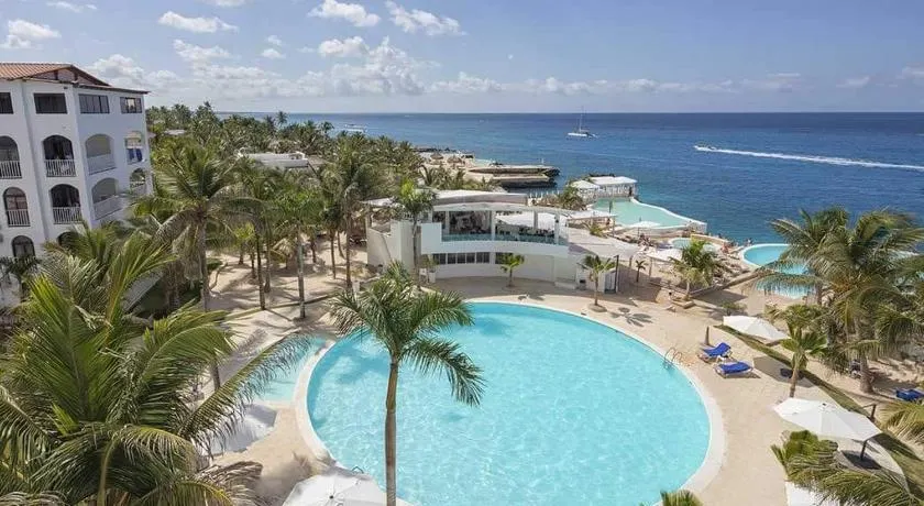 Espectacular Apartamento con Vista al Mar Solo Adultos - Image 1