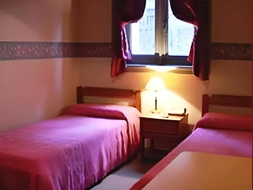 Hotel Gran Sarmiento - Image 1