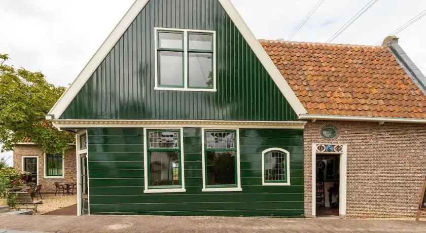 Boutique Hotel Jongwijs Westzaan - Image 1