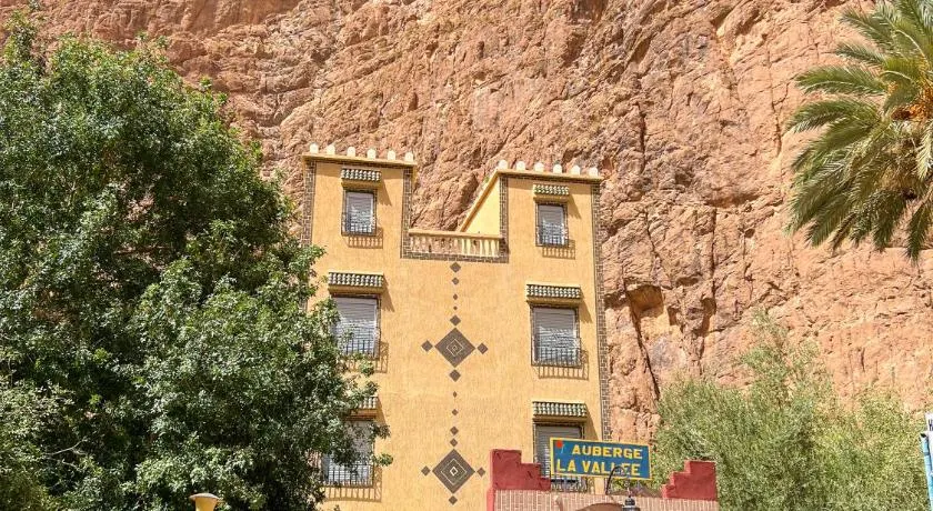 Hotel De La Vallée - Image 1