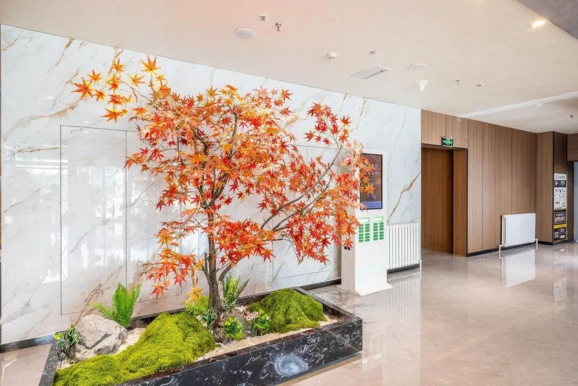 Yufeng Hotel - Image 1