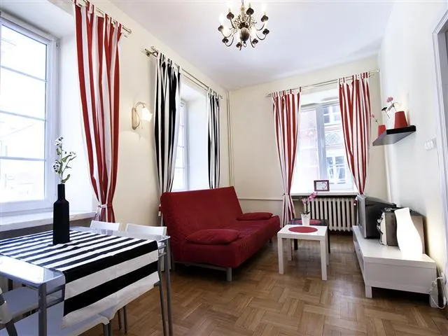 Old Town Apartments Warsaw - Image 1