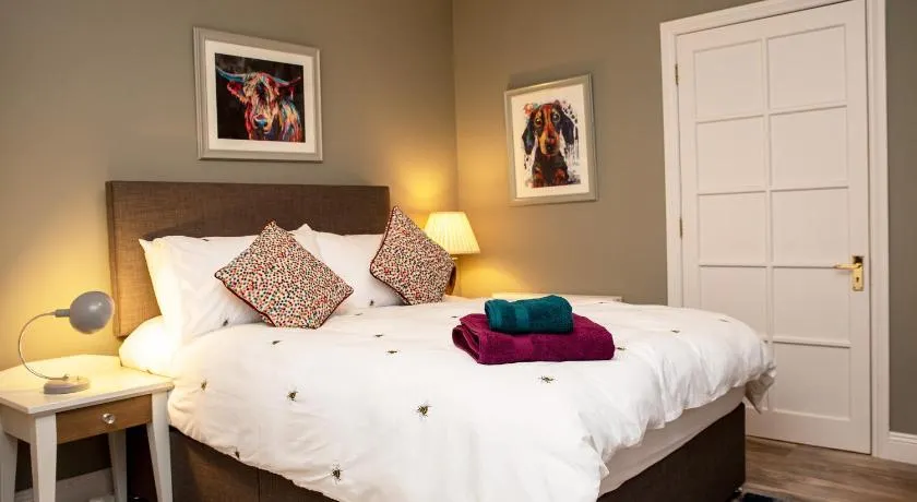 The Veterinary @ Kildare Village - Image 1